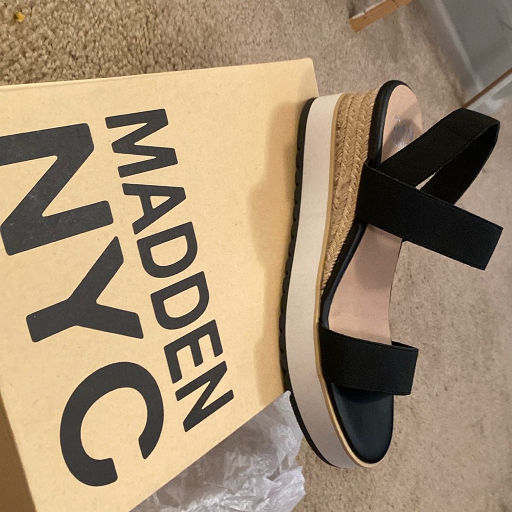 Wedge shoes